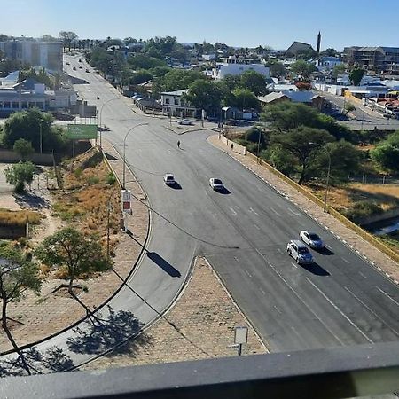 Kingelph Home-Stay Windhoek Eksteriør billede