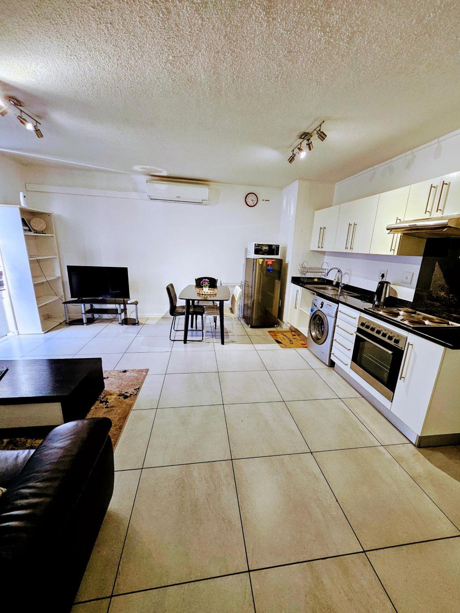 Kingelph Home-Stay Windhoek Eksteriør billede